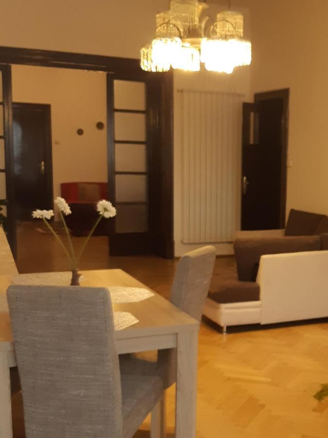 Apartament Piata Sfatului Brasov Exterior photo